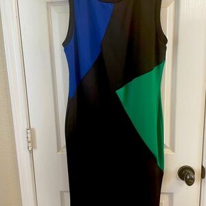 Black block colored sheath dress